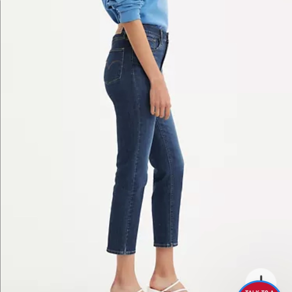 Cropped High Rise Levi’s Jeans - Picture 3 of 7